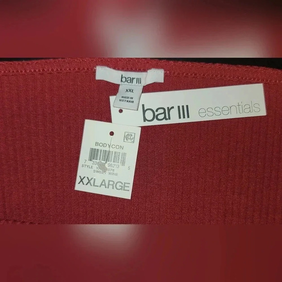 NWT Bar III Essentials Maroon Bungee Strap Crop Top Size XXL - Picture 3 of 6